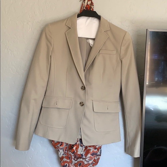 Banana Republic Khaki Blazer - Picture 1 of 5